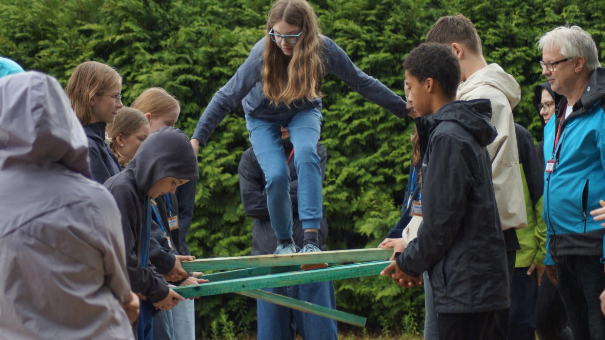 Teamspiel im Camp